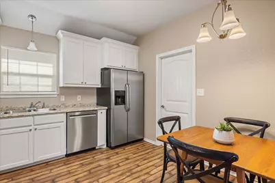 1813 Pioneer Road, Granbury, TX 76049 - Photo 11