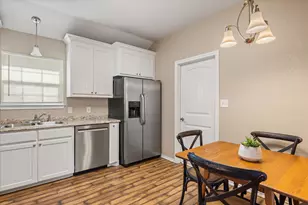 1813 Pioneer Rd, Granbury, TX 76049 - Photo 11