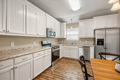1813 Pioneer Road, Granbury, TX 76049 - Photo 9