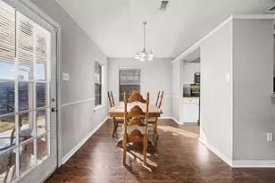 224 California Dr, Red Oak, TX 75154 - Photo 9