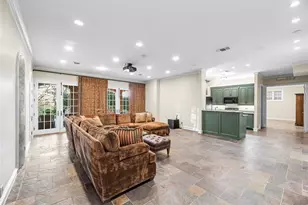 3004 W Shadow Dr, Arlington, TX 76006 - Photo 25