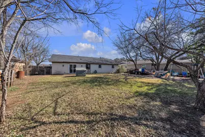 209 McCurdy Street, Crowley, TX 76036 - Photo 29