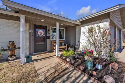 209 McCurdy Street, Crowley, TX 76036 - Photo 3