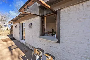 209 McCurdy St, Crowley, TX 76036 - Photo 11