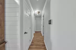 209 McCurdy St, Crowley, TX 76036 - Photo 17