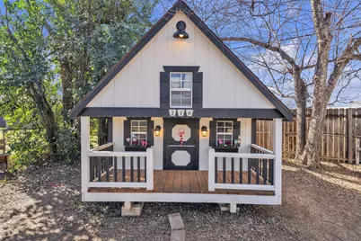 209 McCurdy Street, Crowley, TX 76036 - Photo 31