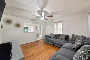 4153 Doyle Ln, Lancaster, TX 75134 - Photo 3