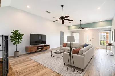 1000 Morgan, Blossom, TX 75462 - Photo 3