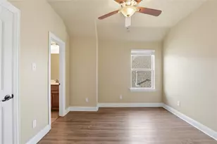 10613 Troutt Dr, McKinney, TX 75072 - Photo 19