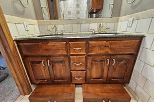 4611 Shorewood Dr, Arlington, TX 76016 - Photo 19