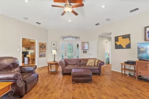 3135 Woodglen Dr, Commerce, TX 75428 - Photo 5