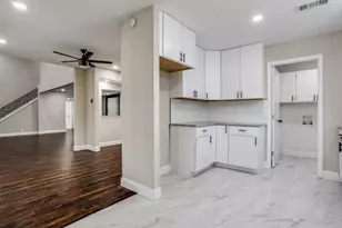 2226 Meadowview Dr, Garland, TX 75043 - Photo 9