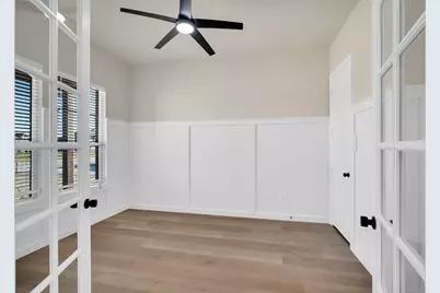 303 Crystal Lake Lane, Red Oak, TX 75154 - Photo 9