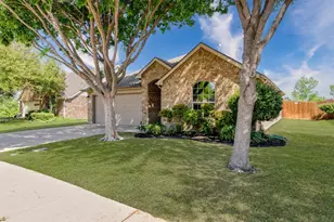 975 Crockett Dr, Lavon, TX 75166 - Photo 1