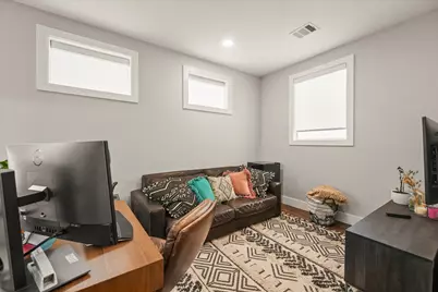 1916 Euclid Avenue, Dallas, TX 75206 - Photo 13