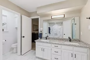 237 Simmons Dr, Coppell, TX 75019 - Photo 25