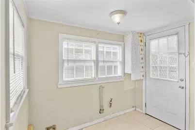 2837 Meaders Avenue, Fort Worth, TX 76112 - Photo 13