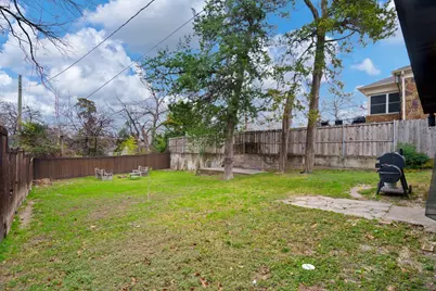 1614 Seevers Avenue, Dallas, TX 75216 - Photo 17