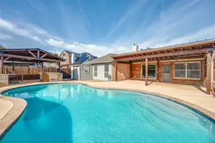 730 W Lonesome Dove Trail, Arlington, TX 76001 - Photo 25