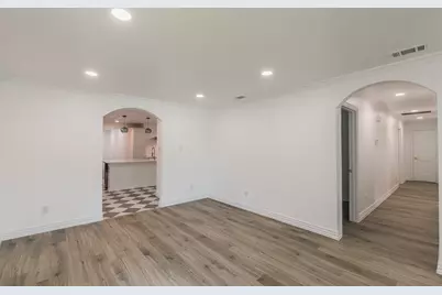 1812 Boyd Street, Dallas, TX 75224 - Photo 9