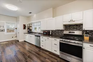 517 W Lamar St, Alvord, TX 76225 - Photo 3