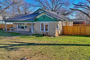 517 W Lamar St, Alvord, TX 76225 - Photo 17