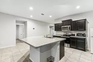 714 Wolf Creek Dr, Cleburne, TX 76033 - Photo 19