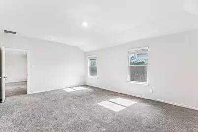 714 Wolf Creek Drive, Cleburne, TX 76033 - Photo 35