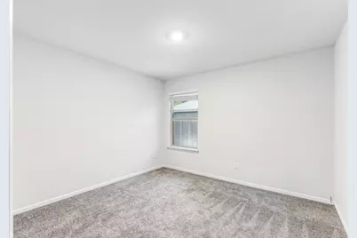 714 Wolf Creek Drive, Cleburne, TX 76033 - Photo 25