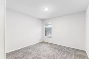 714 Wolf Creek Dr, Cleburne, TX 76033 - Photo 25