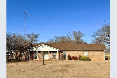 127 East Park Road, Graham, TX 76450 - Photo 1