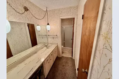 127 East Park Road, Graham, TX 76450 - Photo 21