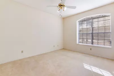 2122 Rolling Oak Lane, Garland, TX 75044 - Photo 9