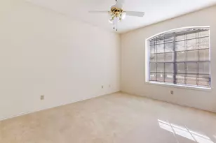 2122 Rolling Oak Ln, Garland, TX 75044 - Photo 9