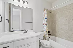 894 Starcreek Pkwy, Allen, TX 75013 - Photo 11