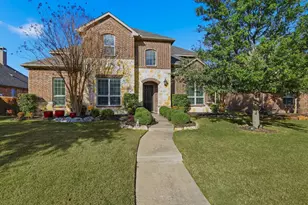 894 Starcreek Pkwy, Allen, TX 75013 - Photo 1