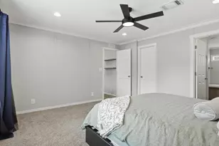 2614 Sycamore Ct, Granbury, TX 76048 - Photo 11