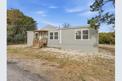 2614 Sycamore Court, Granbury, TX 76048 - Photo 3