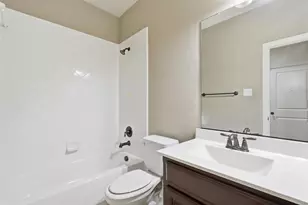 11540 Twining Branch Cir, Fort Worth, TX 76052 - Photo 25