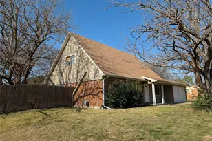 6732 Plantation Rd, Forest Hill, TX 76140 - Photo 3