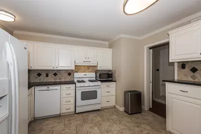 13450 Mount Castle Drive, Farmers Branch, TX 75234 - Photo 7