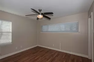 13450 Mt Castle Dr, Farmers Branch, TX 75234 - Photo 15