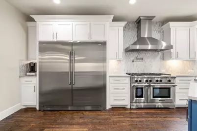 2350 Crest Pointe Place, Frisco, TX 75034 - Photo 5