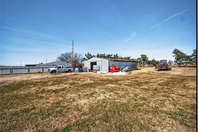 147 Emberson Chapel Road, Pilot Point, TX 76258 - Photo 35