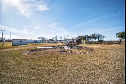 147 Emberson Chapel Road, Pilot Point, TX 76258 - Photo 13