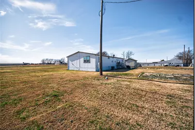 147 Emberson Chapel Road, Pilot Point, TX 76258 - Photo 33