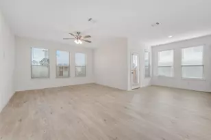 405 Saddle Ln, Denton, TX 76205 - Photo 11