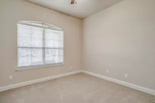 200 Hawks Rdg Trl, Burleson, TX 76028 - Photo 27