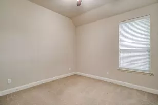 200 Hawks Rdg Trl, Burleson, TX 76028 - Photo 35