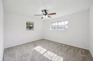 432 Hillview Dr, Hurst, TX 76054 - Photo 17